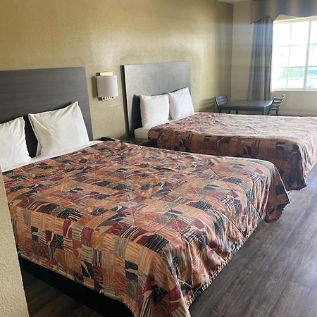 Relax Inn Marlin 외부 사진