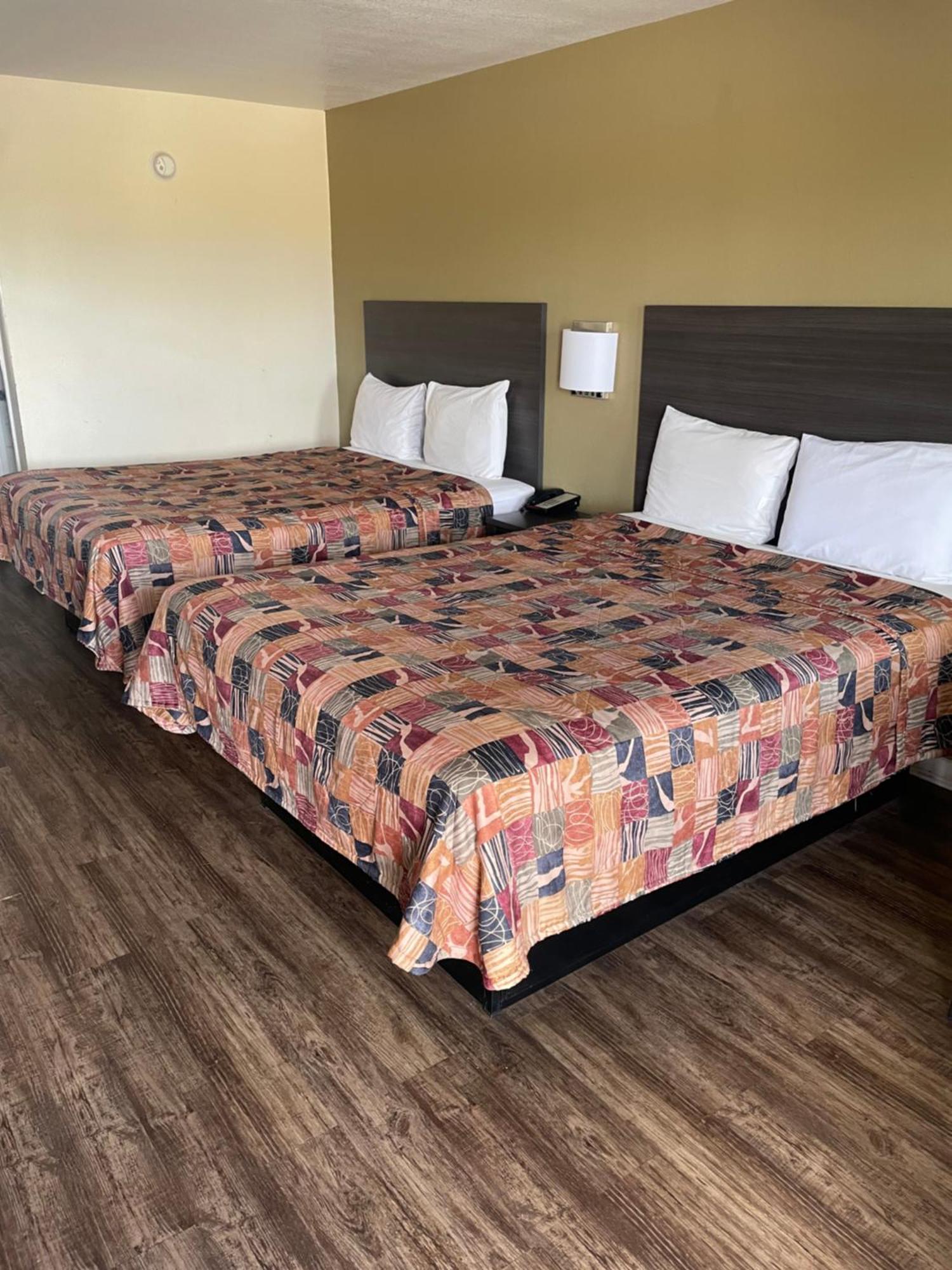 Relax Inn Marlin 외부 사진