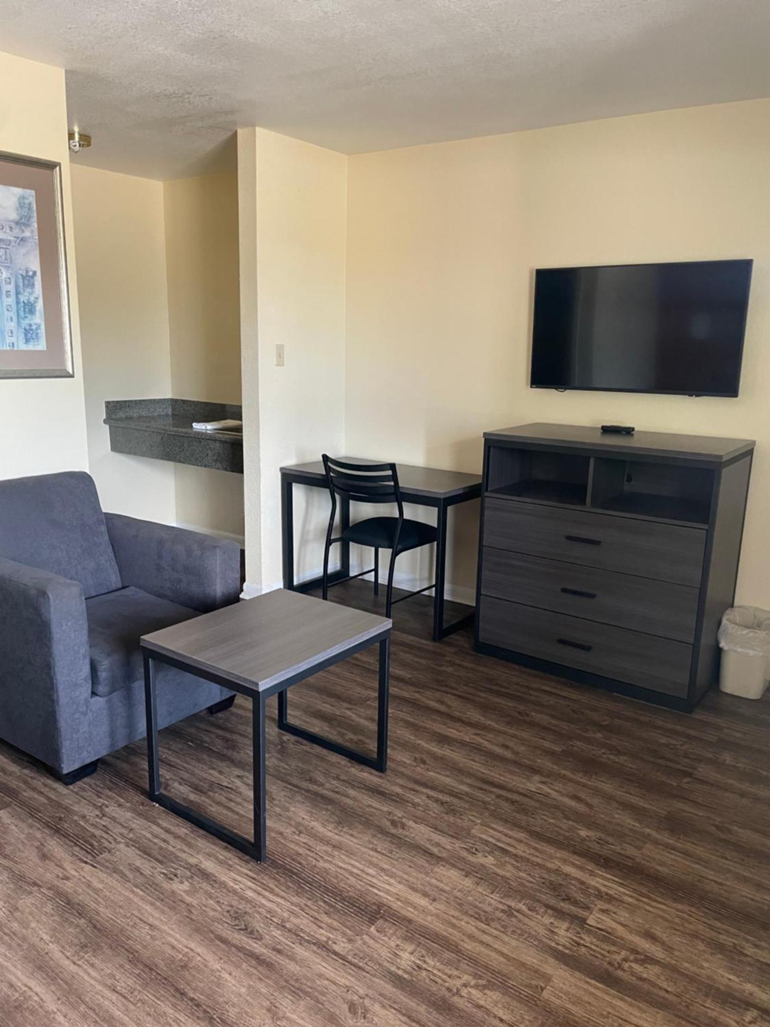 Relax Inn Marlin 외부 사진